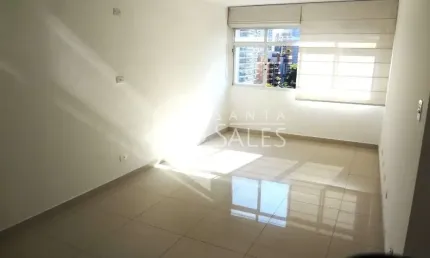 Apartamento para locação em Moema, São Paulo-SP: 2 quartos, 2 salas, wc serviço, 1 vaga de garagem demarcada,84m² de área. Venha conferir!