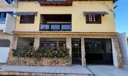 Casa com 5 quartos à venda na Rua do Beijo, Novo México, Vila Velha
