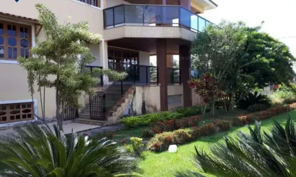 Casa com 5 quartos à venda na Alameda Aly Poletti, Interlagos, Vila Velha