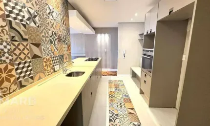 Apartamento com 3 dormitórios à venda, 97 m² por R$ 1.060.000,00 - Centro - Florianópolis/SC