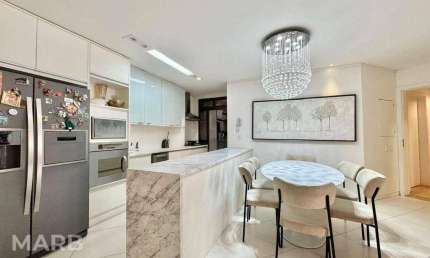 Apartamento com 4 dormitórios à venda, 130 m² por R$ 1.790.000,00 - Centro - Florianópolis/SC
