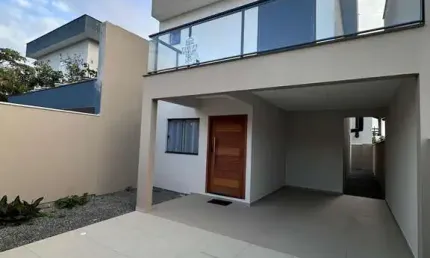Casa com 3 quartos para alugar na Rua Laureano, 950, Campeche, Florianópolis