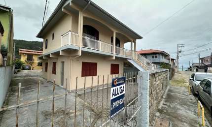 Apartamento com 3 quartos para alugar na Rua Joaquim Neves, 125, Pântano do Sul, Florianópolis