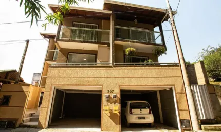 Casa com 2 quartos para alugar na Rua Cândido José da Rocha, 307, Campeche, Florianópolis
