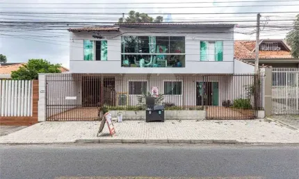 Sobrado com 4 quartos à venda em Santa Cândida - PR