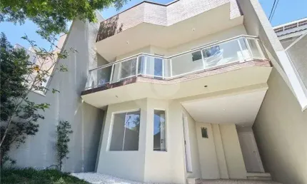 Casa com 4 quartos à venda na Rua Maria Antônia Silva, 67, Abranches, Curitiba