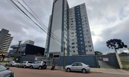 Apartamento com 3 quartos à venda em Novo Mundo - PR