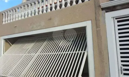 Casa com 2 quartos à venda na Rua Professor Narciso Mendes, 570, Xaxim, Curitiba