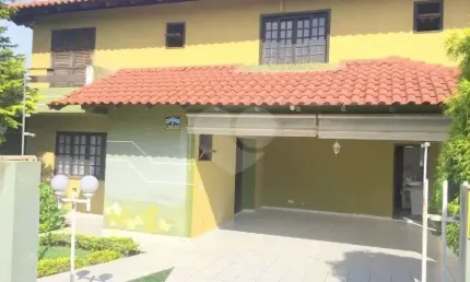Sobrado com 3 quartos à venda em santa felicidade - pr