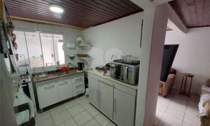 Casa com 3 quartos à venda na Rua Savigny, 137, Barreirinha, Curitiba