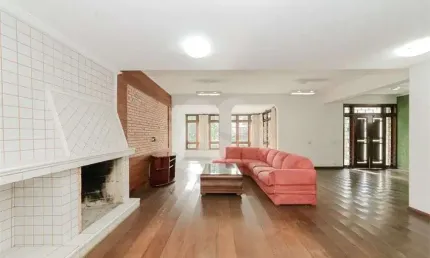 Casa com 5 quartos à venda na Rua Deputado Leoberto Leal, 600, Guabirotuba, Curitiba