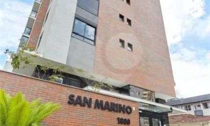 Apartamento com 3 quartos à venda em Vila Izabel - PR
