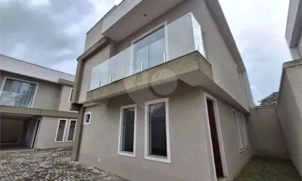 Sobrado com 3 quartos à venda em jardim das américas - pr