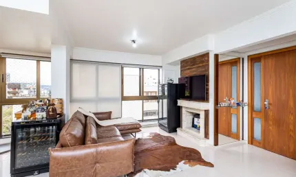 Apartamento com 2 quartos à venda na Rua João Caetano, 166, Petrópolis, Porto Alegre por R$ 980.000