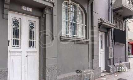 Casa comercial para alugar na Rua Vinte e Quatro de Outubro, 1435, Moinhos de Vento, Porto Alegre por R$ 7.990