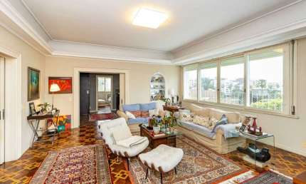 Apartamento com 3 quartos à venda na Rua Vinte e Quatro de Outubro, 340, Moinhos de Vento, Porto Alegre por R$ 1.810.000
