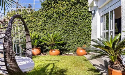 Casa em condomínio fechado com 2 quartos à venda na Rua Gustavo Schmidt, 592, Três Figueiras, Porto Alegre por R$ 2.500.000