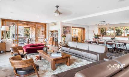 Casa em condomínio fechado com 4 quartos à venda na Praça José Assunção, 102, Vila Assunção, Porto Alegre por R$ 3.800.000