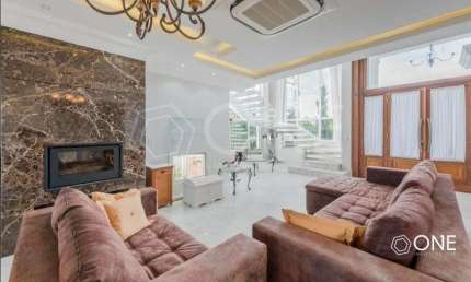 Casa em condomínio fechado com 4 quartos para alugar na Avenida Juca Batista, 8000, Belém Novo, Porto Alegre por R$ 40.000