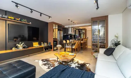 Apartamento com 2 quartos à venda na Avenida General Barreto Viana, 619, Chácara das Pedras, Porto Alegre por R$ 1.390.000
