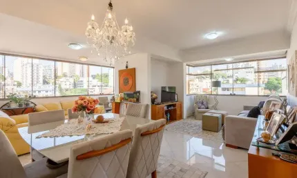 Apartamento com 3 quartos à venda na Rua Portugal, 711, Higienópolis, Porto Alegre por R$ 1.250.000