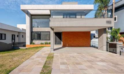 Casa em condomínio fechado com 4 quartos à venda na Estrada das Três Meninas, 2001, Vila Nova, Porto Alegre por R$ 2.795.000