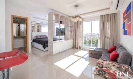 Apartamento com 1 quarto para alugar na Rua Curvelo, 130, Petrópolis, Porto Alegre por R$ 4.500