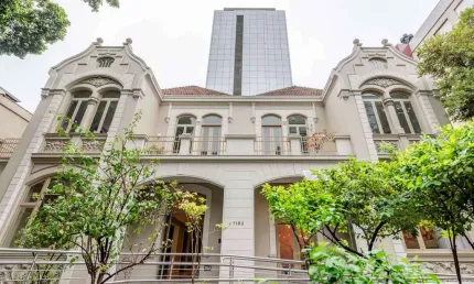Ponto comercial à venda na Avenida Independência, 1183, Independência, Porto Alegre por R$ 1.800.000