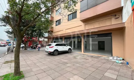 Ponto comercial para alugar na Avenida Assis Brasil, 1940, Passo da Areia, Porto Alegre por R$ 20.000