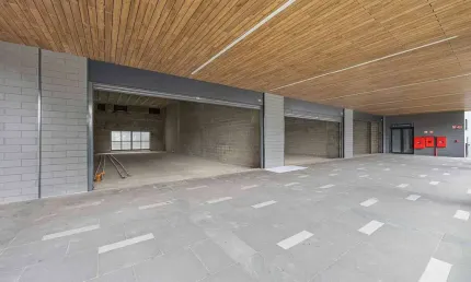 Ponto comercial para alugar na Rua Anita Garibaldi, 1855, Boa Vista, Porto Alegre por R$ 55.700