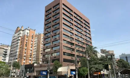 Apartamento para alugar na Avenida Carlos Gomes, 403, Boa Vista, Porto Alegre por R$ 16.300