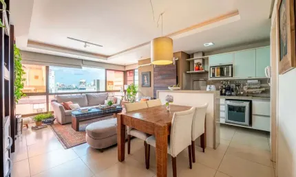 Apartamento com 2 quartos à venda na Rua Artur Rocha, 708, Bela Vista, Porto Alegre por R$ 1.090.000