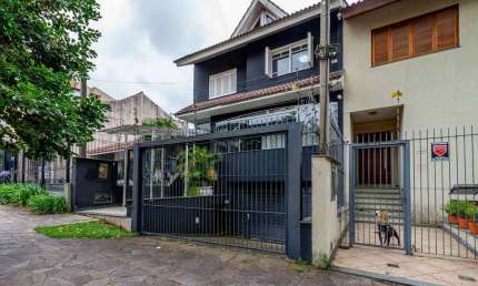 Casa em condomínio fechado com 3 quartos à venda na Rua João Paetzel, 1060, Chácara das Pedras, Porto Alegre por R$ 1.500.000