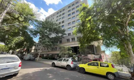 Sala comercial à venda na Avenida Mariland, 403, Auxiliadora, Porto Alegre por R$ 691.933