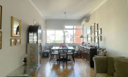 Apartamento com 3 quartos à venda na Rua Vinte e Quatro de Outubro, 471, Moinhos de Vento, Porto Alegre por R$ 840.000