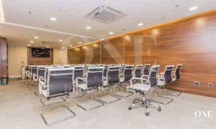 Sala comercial à venda na Rua Doutor Vale, 555, Moinhos de Vento, Porto Alegre por R$ 590.000