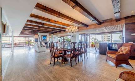 Apartamento com 4 quartos à venda na Rua Hilário Ribeiro, 144, Moinhos de Vento, Porto Alegre por R$ 8.900.000