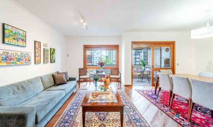 Apartamento com 3 quartos à venda na Rua Carlos Trein Filho, 1256, Bela Vista, Porto Alegre por R$ 1.660.000
