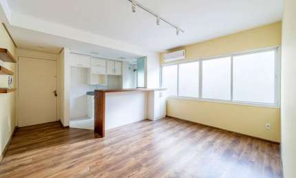 Apartamento com 2 quartos para alugar na Rua La Plata, 670, Jardim Botânico, Porto Alegre por R$ 2.700