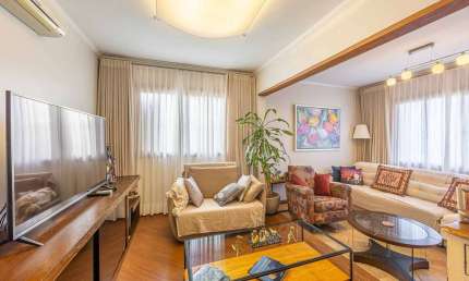 Casa em condomínio fechado com 3 quartos à venda na Avenida General Barreto Viana, 303, Chácara das Pedras, Porto Alegre por R$ 1.330.000