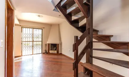 Casa em condomínio fechado com 3 quartos à venda na Rua Manoel Lopes Meirelles, 287, Jardim Itu Sabará, Porto Alegre por R$ 645.000