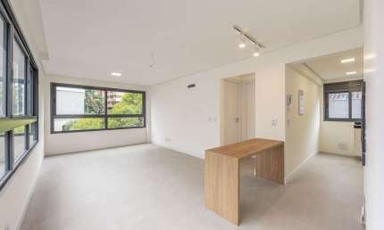 Apartamento com 1 quarto para alugar na Rua Castro Alves, 1063, Moinhos de Vento, Porto Alegre por R$ 3.390