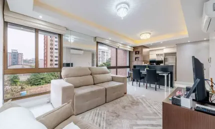 Apartamento com 3 quartos à venda na Rua Luiz Cosme, 14, Passo da Areia, Porto Alegre por R$ 699.000