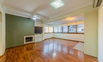 Apartamento com 3 quartos à venda na Rua Barão de Ubá, 347, Bela Vista, Porto Alegre por R$ 1.200.000