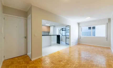 Apartamento com 2 quartos à venda na Rua Comendador Rheingantz, 125, Auxiliadora, Porto Alegre por R$ 495.000