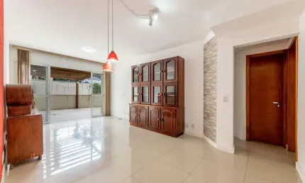 Apartamento com 2 quartos para alugar na rua la plata, 566, jardim botânico, porto alegre por r$ 3.600
