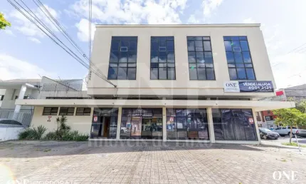 Prédio à venda na Avenida Cairu, 585, Navegantes, Porto Alegre por R$ 2.700.000