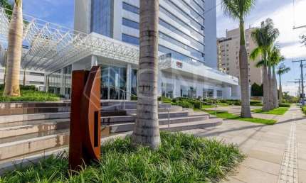 Ponto comercial para alugar na Avenida Doutor Nilo Peçanha, 3285, Jardim Europa, Porto Alegre por R$ 31.629