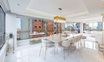 Apartamento com 4 quartos à venda na Rua Almirante Abreu, 377, Rio Branco, Porto Alegre por R$ 2.399.000