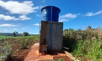 Chácara a venda área de 24.000m² escriturada  , poço artesiano , energia